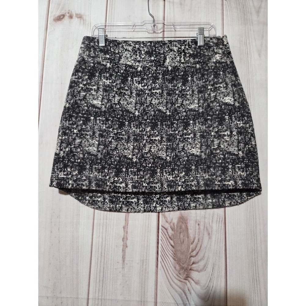 Banana Republic Black White Textured Tweed Mini Skirt‎ Side Zip Size 10 High Low